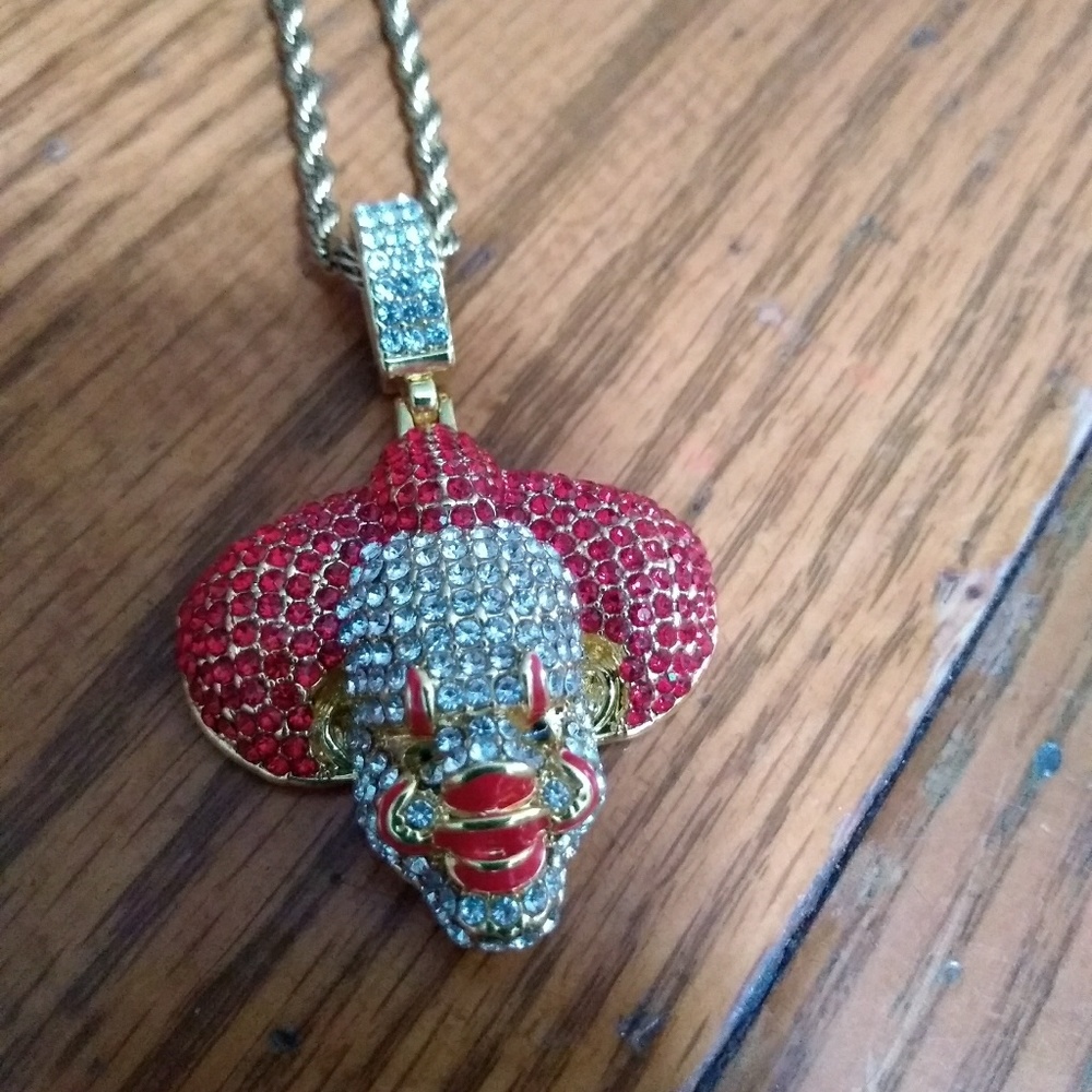 2019 It: Chapter Two Pennywise pendant